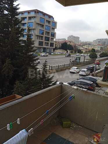 Продаётся 1-комн. вторичка 36 м², м. Насими, photo 3 from 7