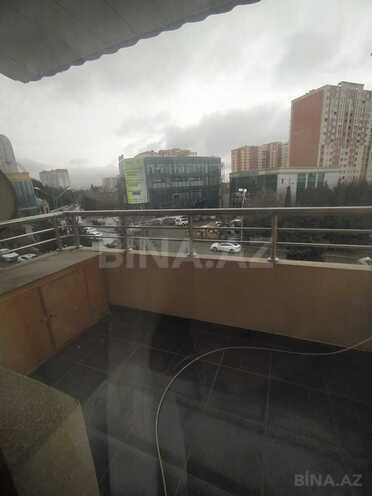 Satılır 3 otaqlı köhnə tikili 120 m², Qara Qarayev m., photo 21 from 23