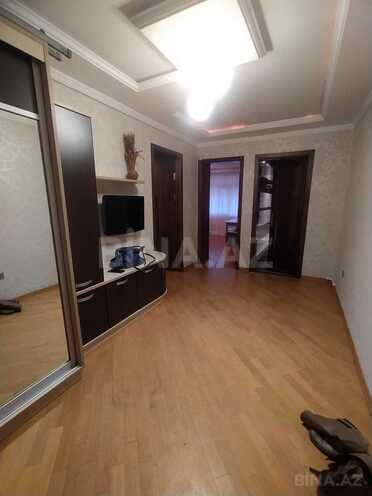Satılır 3 otaqlı köhnə tikili 120 m², Qara Qarayev m., photo 12 from 23