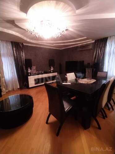 Satılır 3 otaqlı köhnə tikili 120 m², Qara Qarayev m., photo 3 from 23