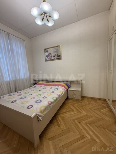 İcarəyə verilir 2 otaqlı köhnə tikili 70 m², Sahil m., photo 9 from 13