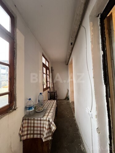 Satılır 2 otaqlı köhnə tikili 40 m², Qara Qarayev m., photo 13 from 16