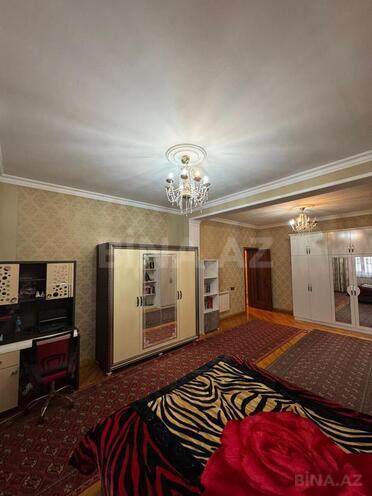 Продаётся 6-комн. дом/дача 300 м², м. Кара Караев, photo 8 from 28