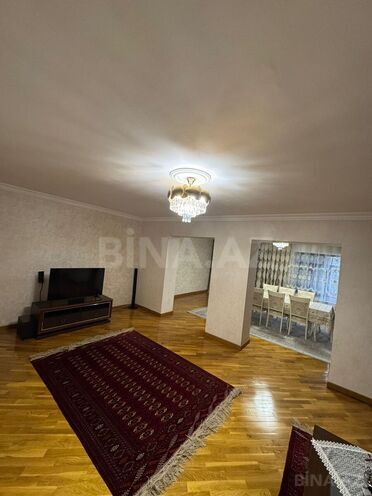 Продаётся 6-комн. дом/дача 300 м², м. Кара Караев, photo 17 from 28