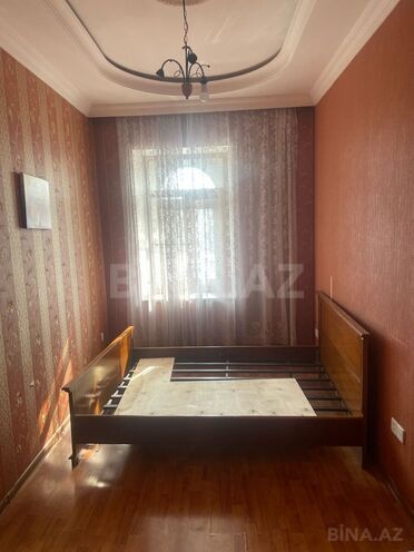 Satılır 2 otaqlı köhnə tikili 75 m², Bayıl q., photo 11 from 19