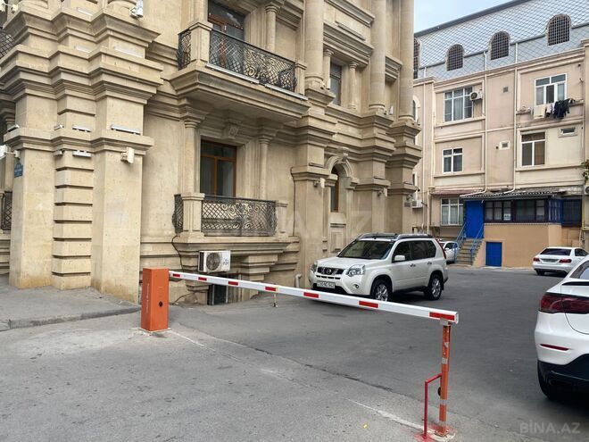 Satılır 2 otaqlı köhnə tikili 75 m², Bayıl q., photo 6 from 19