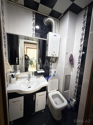 Satılır 4 otaqlı köhnə tikili 105 m², Xalqlar Dostluğu m., photo 14 from 18