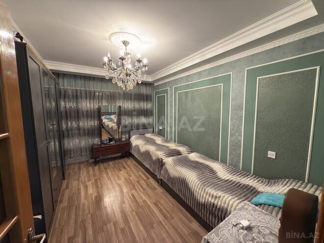 Satılır 4 otaqlı köhnə tikili 105 m², Xalqlar Dostluğu m., photo 8 from 18