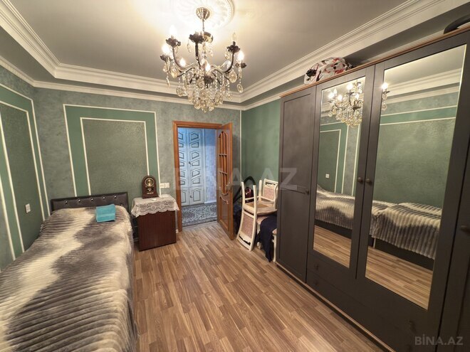 Satılır 4 otaqlı köhnə tikili 105 m², Xalqlar Dostluğu m., photo 9 from 18