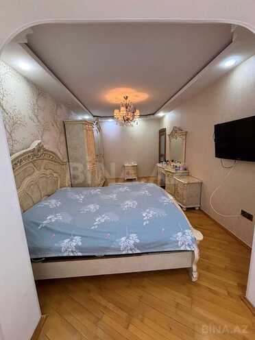 Продаётся 4-комн. вторичка 110 м², м. Халглар Достлугу, photo 18 from 27