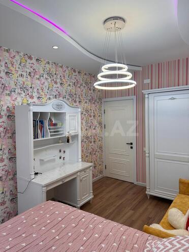 Продаётся 3-комн. вторичка 90 м², м. Иншаатчылар, photo 7 from 13