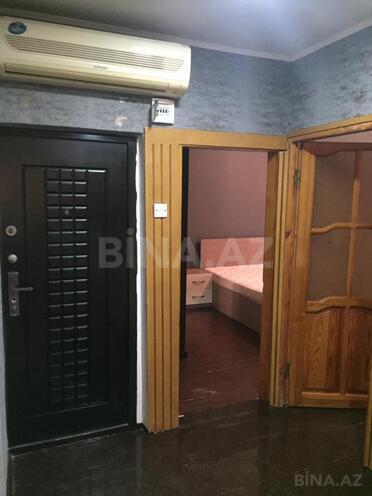 Satılır 3 otaqlı köhnə tikili 85 m², Massiv V q., photo 16 from 27
