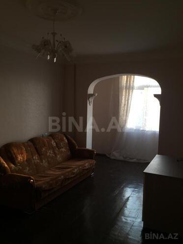 Satılır 3 otaqlı köhnə tikili 85 m², Massiv V q., photo 3 from 27