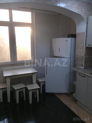Satılır 3 otaqlı köhnə tikili 85 m², Massiv V q., photo 18 from 27