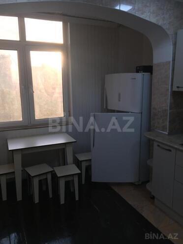 Satılır 3 otaqlı köhnə tikili 85 m², Massiv V q., photo 22 from 27