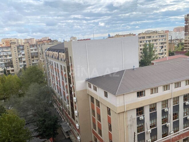 Satılır 2 otaqlı köhnə tikili 55 m², Azadlıq Prospekti m., photo 8 from 10