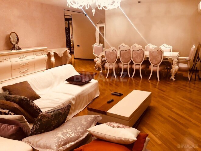 İcarəyə verilir 4 otaqlı yeni tikili 215 m², Sahil m., photo 4 from 24