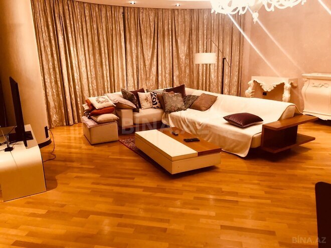 İcarəyə verilir 4 otaqlı yeni tikili 215 m², Sahil m., photo 3 from 24