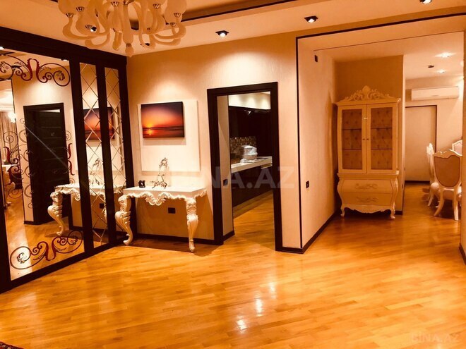 İcarəyə verilir 4 otaqlı yeni tikili 215 m², Sahil m., photo 19 from 24