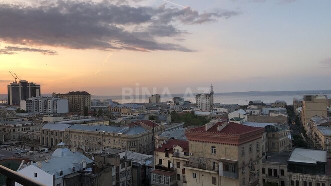 İcarəyə verilir 4 otaqlı yeni tikili 215 m², Sahil m., photo 23 from 24