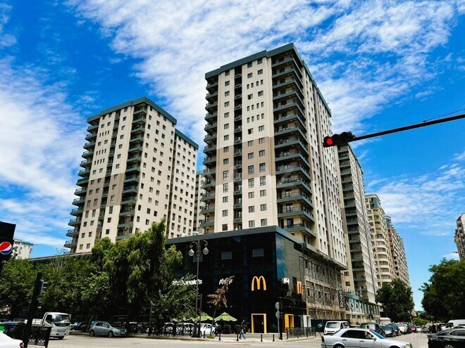 Satılır 4 otaqlı yeni tikili 192.5 m², Gənclik m., photo 1 from 13