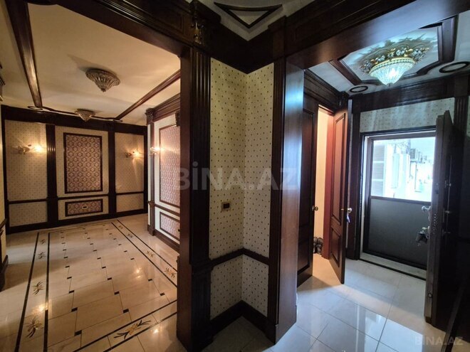 Продаётся 5-комн. вторичка 240 м², м. Сахил, photo 15 from 29