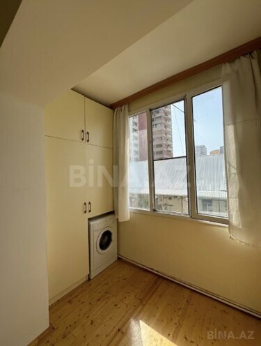 Satılır 2 otaqlı köhnə tikili 45 m², 28 May m., photo 11 from 15
