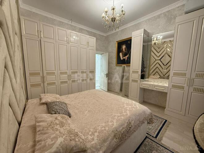 Satılır 5 otaqlı həyət evi/bağ evi 200 m², Novxanı q., photo 13 from 32