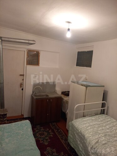 İcarəyə verilir 1 otaqlı həyət evi/bağ evi 10 m², 7-ci mikrorayon q., photo 5 from 6