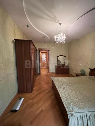 Сдаётся 3-комн. новостройка 120 м², м. Нариман Нариманов, photo 5 from 17