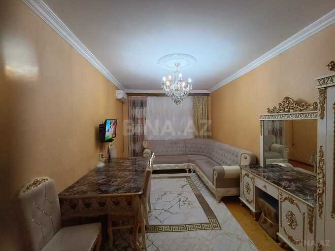 Продаётся 3-комн. вторичка 70 м², м. Мемар Аджеми, photo 4 from 13