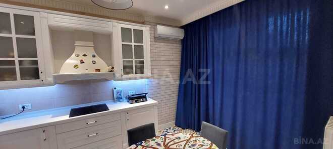 Продаётся 3-комн. новостройка 145 м², м. Низами, photo 11 from 17