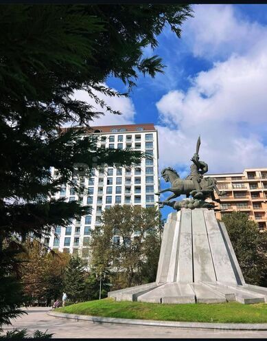 Сдаётся 2-комн. новостройка 70 м², Насиминский  р., photo 3 from 11