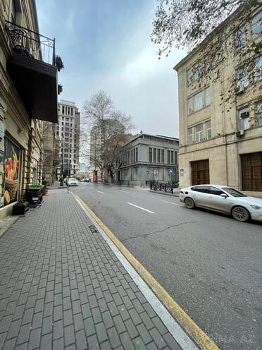 Сдаётся 2-комн. вторичка 65 м², м. Сахил, photo 17 from 18