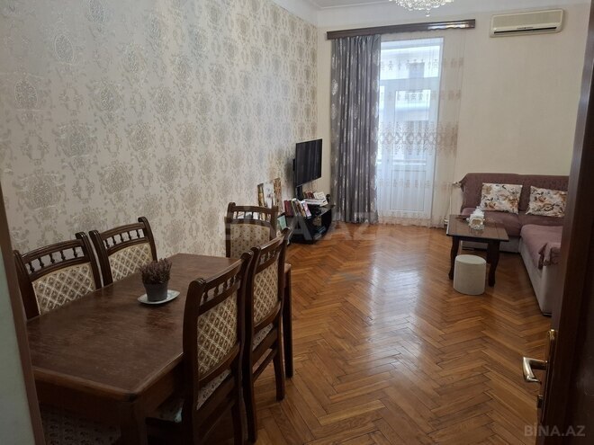 İcarəyə verilir 3 otaqlı köhnə tikili 80 m², Sahil m., photo 9 from 19