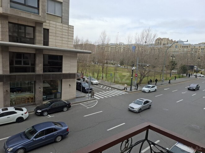 İcarəyə verilir 3 otaqlı köhnə tikili 80 m², Sahil m., photo 6 from 19