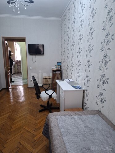 İcarəyə verilir 3 otaqlı köhnə tikili 80 m², Sahil m., photo 18 from 19