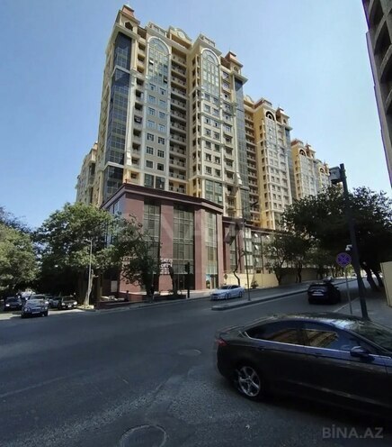 Satılır 2 otaqlı yeni tikili 85 m², 28 May m., photo 1 from 8