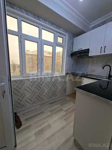 Продаётся 3-комн. вторичка 45 м², м. Нариман Нариманов, photo 8 from 15