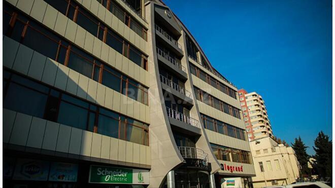 Сдаётся 3-комн. офис 120 м², м. Нариман Нариманов, photo 1 from 12