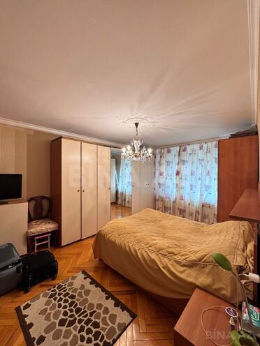 Satılır 3 otaqlı köhnə tikili 75 m², Nizami m., photo 5 from 12