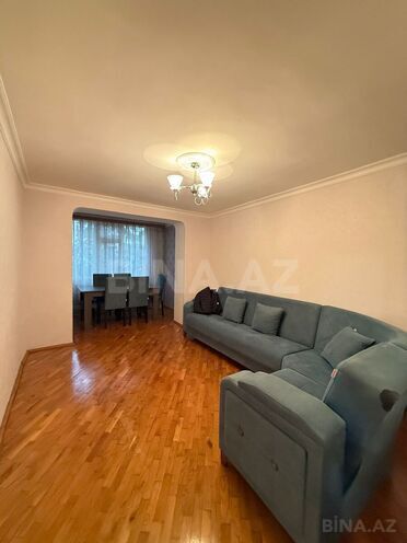 Satılır 2 otaqlı köhnə tikili 55 m², İnşaatçılar m., photo 4 from 12
