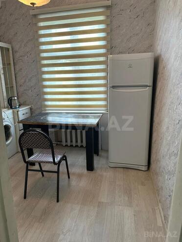 Продаётся 2-комн. вторичка 60 м², м. Элмляр Академиясы, photo 8 from 11