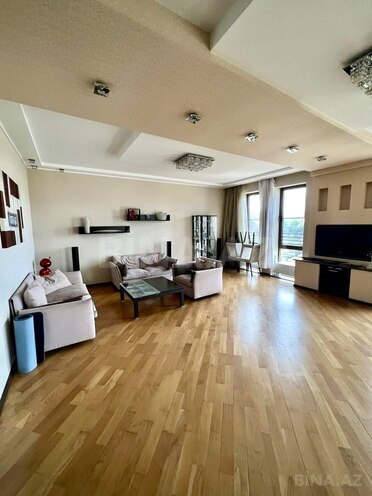 İcarəyə verilir 3 otaqlı yeni tikili 180 m², Gənclik m., photo 3 from 16