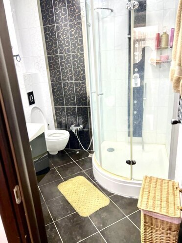 İcarəyə verilir 3 otaqlı yeni tikili 180 m², Gənclik m., photo 14 from 16