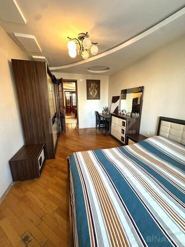 Satılır 4 otaqlı köhnə tikili 85 m², Nəriman Nərimanov m., photo 9 from 15