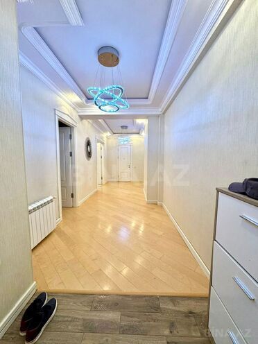 Продаётся 4-комн. новостройка 110 м², м. Иншаатчылар, photo 6 from 11