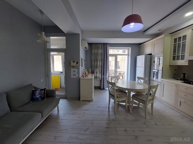 İcarəyə verilir 5 otaqlı yeni tikili 240 m², Bayıl q., photo 27 from 32