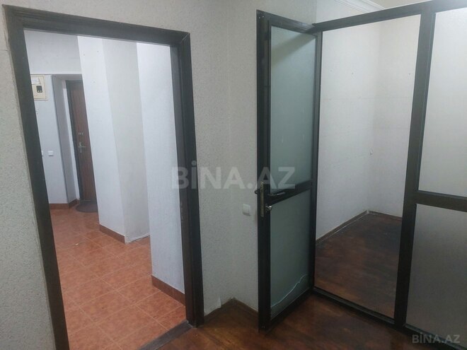 İcarəyə verilir 3 otaqlı ofis 65 m², 28 May m., photo 8 from 11
