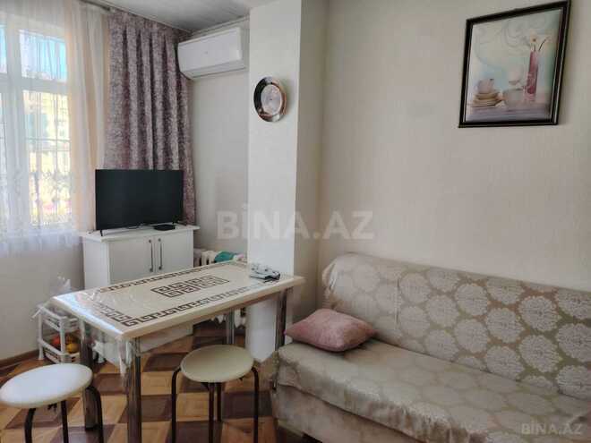 Продаётся 4-комн. вторичка 85 м², м. Ази Асланов, photo 8 from 17